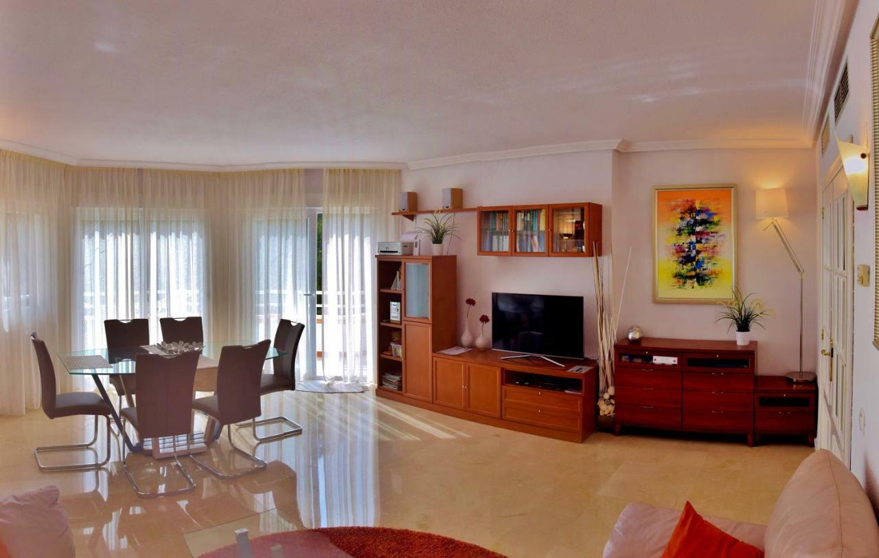 Palmeras Del Golf Benalmádena Kültér fotó